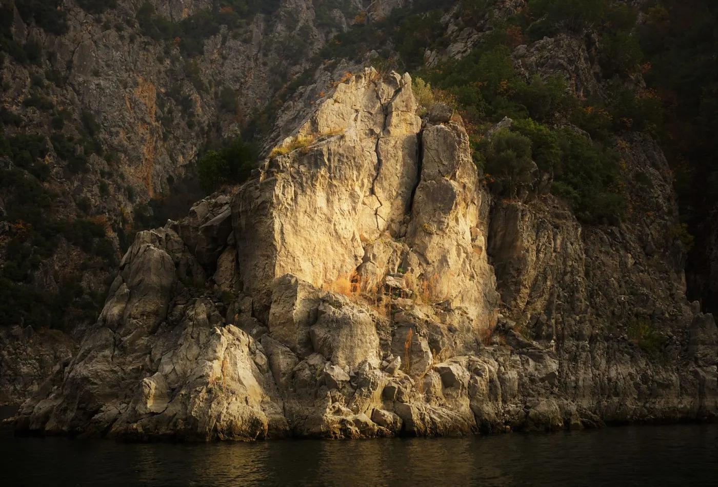 Stunning rocky cliff highlighted by sunlight at Vezirköprü, Samsun, Türkiye.